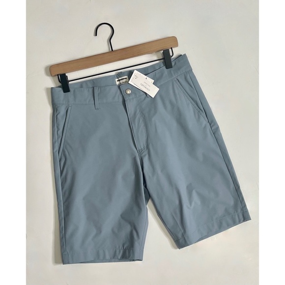 NWT!! Boy’s J. CREW Factory Crewcuts Gramercy Tech Shorts Blue Winter Storm 16 - Picture 3 of 13
